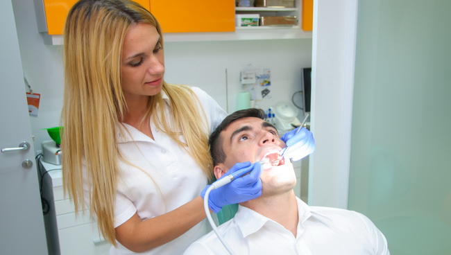 O nama | Dentist Montenegro